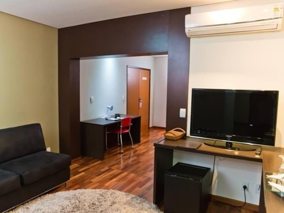 פורמיגה Ramada By Wyndham Furnaspark מראה חיצוני תמונה