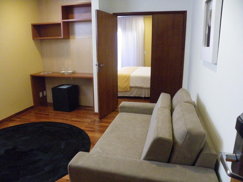פורמיגה Ramada By Wyndham Furnaspark חדר תמונה