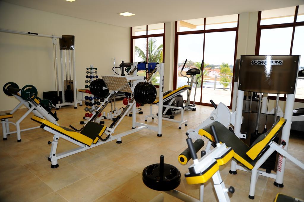 פורמיגה Ramada By Wyndham Furnaspark מראה חיצוני תמונה